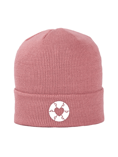 Dusty Rose toque featuring a white sewn heart patch that represents the collaboration between Local Laundry and the Ryder's Foundation and their aim to support those diagnosed with autism. This toque is sustainably sourced and manufactured.